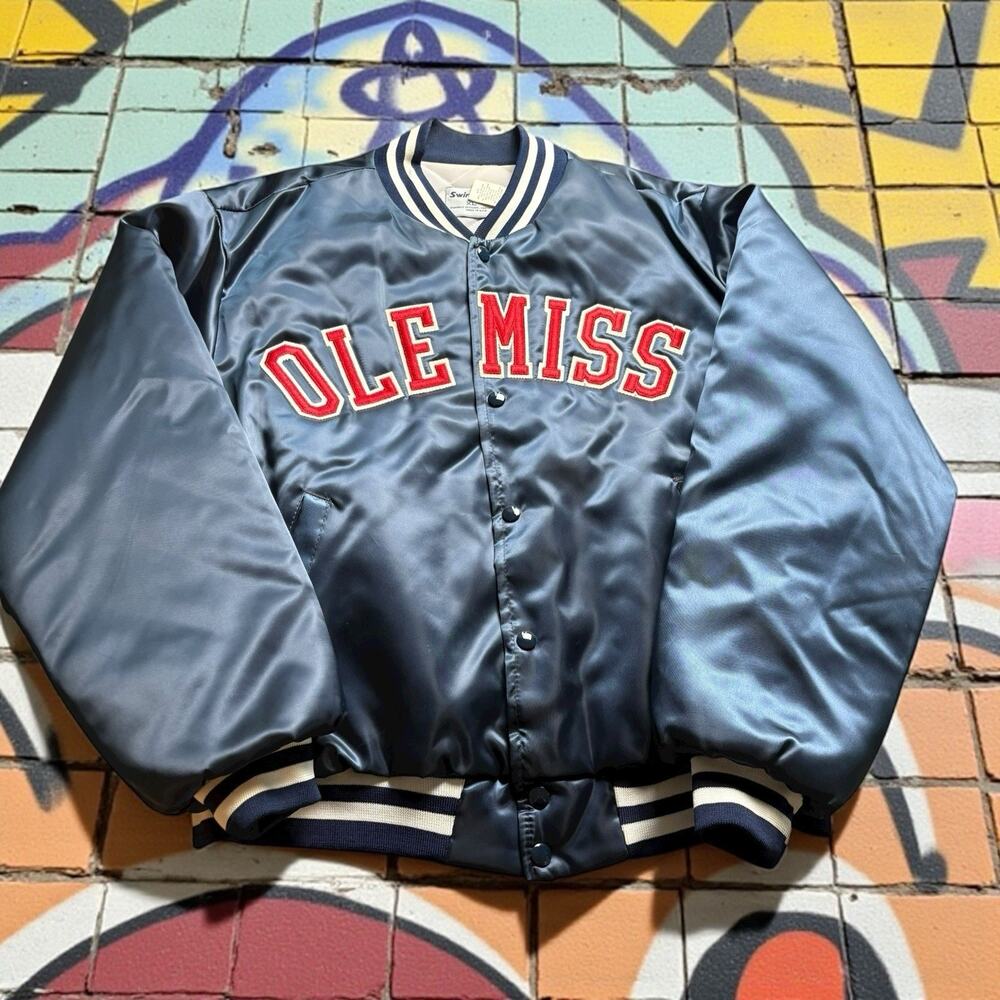 Vintage 1990’s Ole Miss Rebels University Swingster Satin Jacket Men’s XL